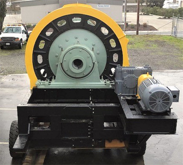 Canadian Allis Chalmers 6' X 14' Ball Mill With 250 Hp Motor)